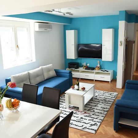 Kiara Apartments Skopje Esterno foto