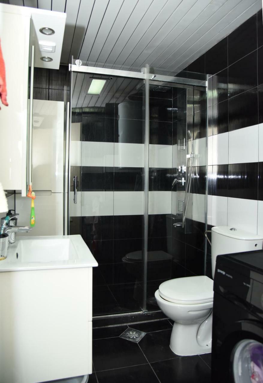 Kiara Apartments Skopje Esterno foto