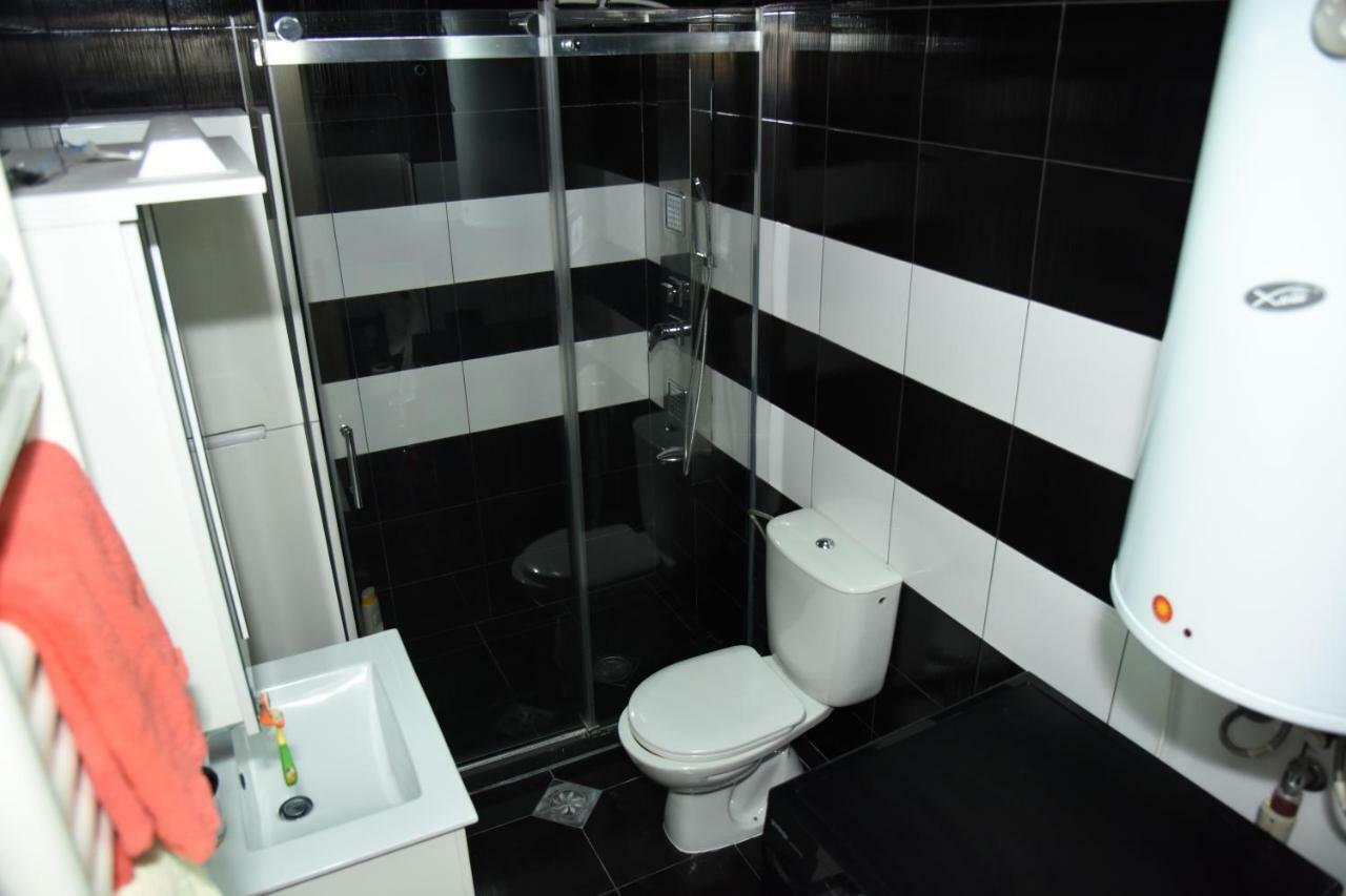 Kiara Apartments Skopje Esterno foto